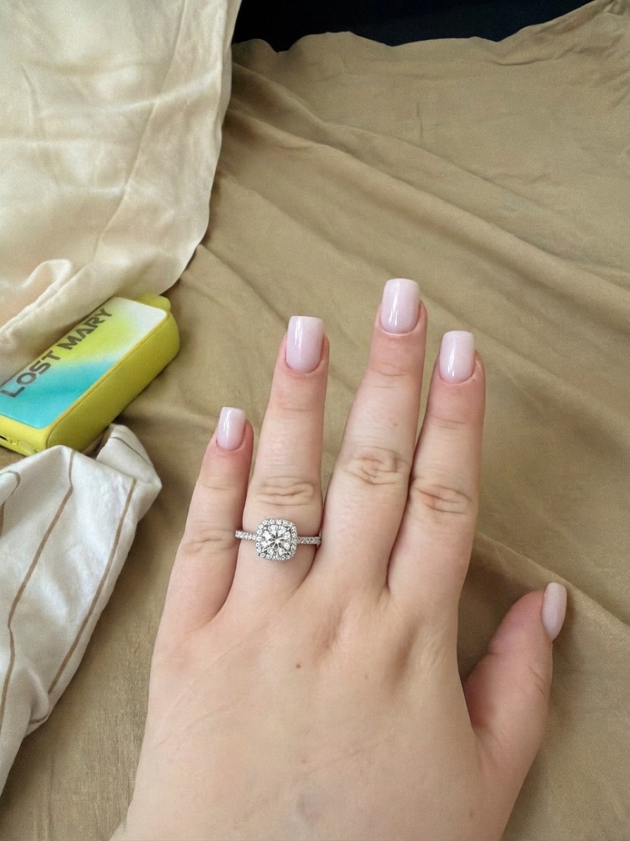 Дизайнерское кольцо 0.6 ct. с россыпью бриллиантов